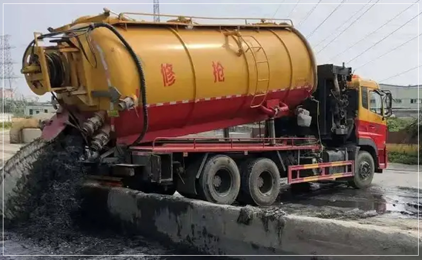 镇雄沉淀池清理案例